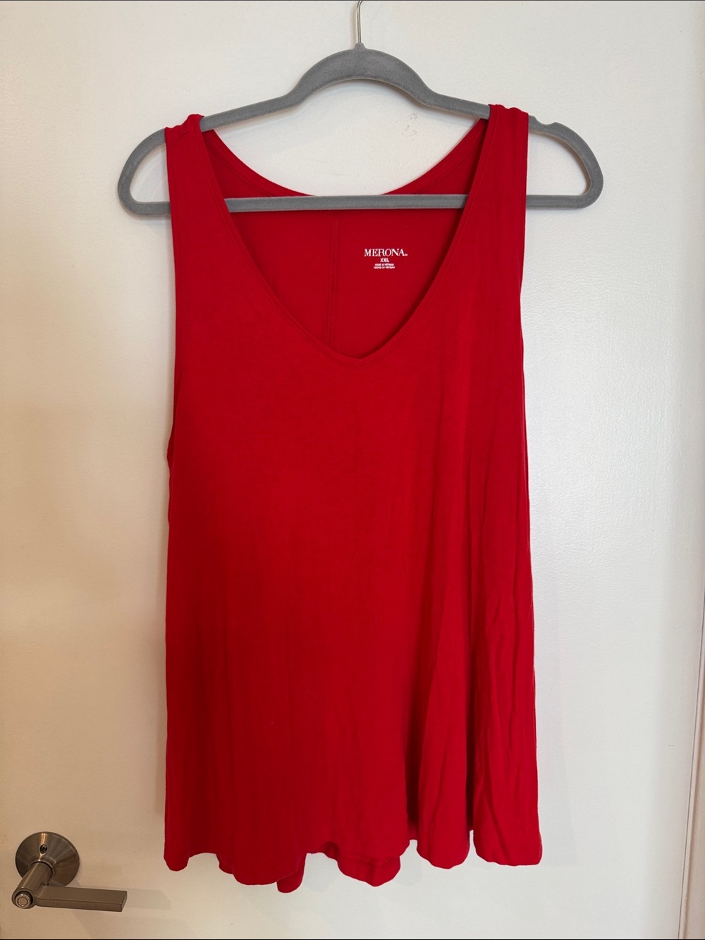 Merona Bright Red Scoop Neck Tank - Women's Casual Tee